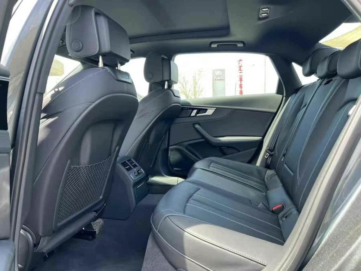 奧迪 奧迪A4L  2024款 40 TFSI 豪華動感型圖片