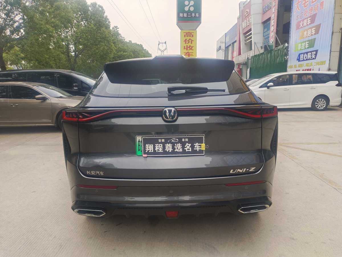 長(zhǎng)安 長(zhǎng)安UNI-Z新能源  2024款 藍(lán)鯨智電iDD 125km 超越型圖片