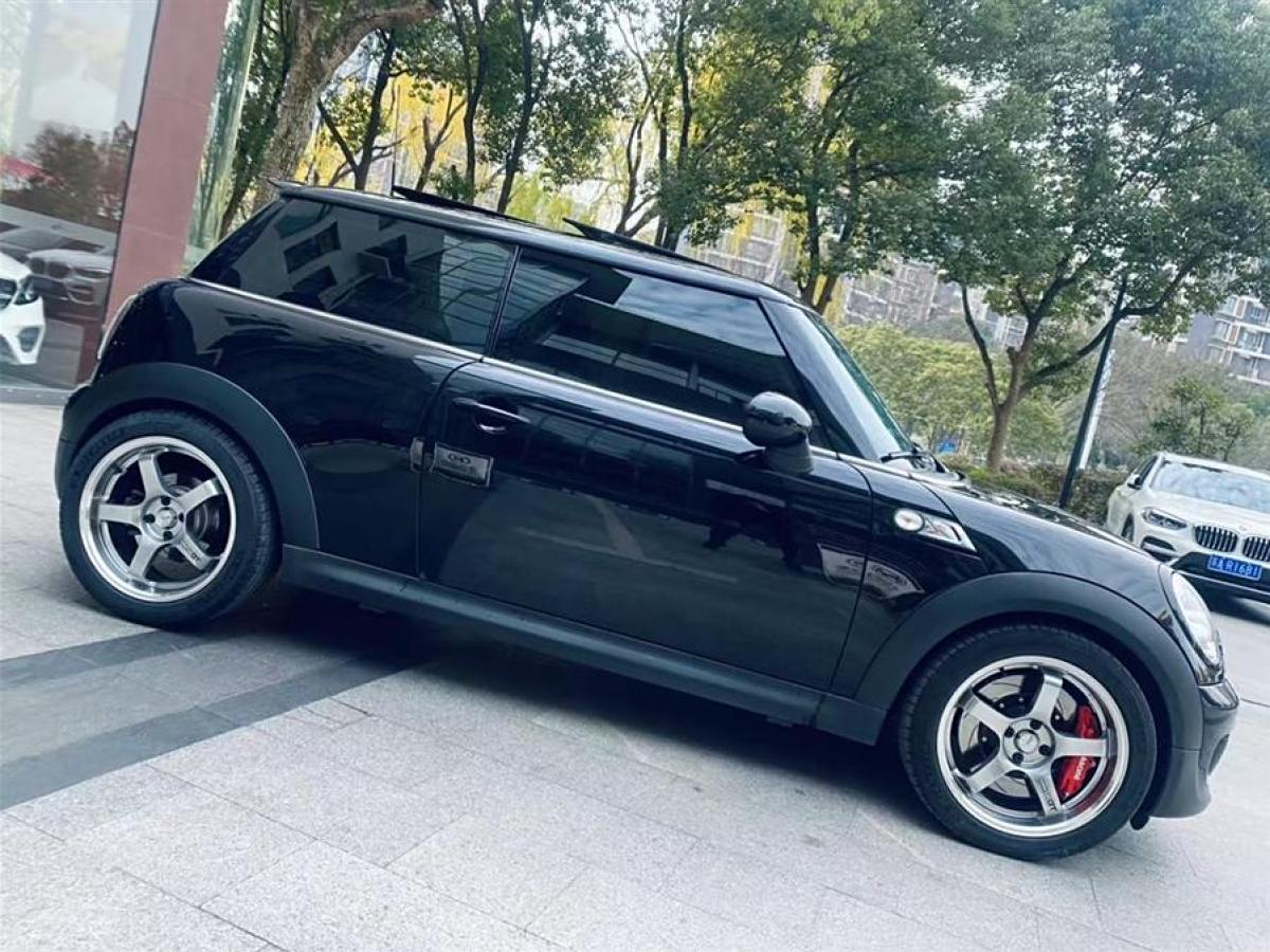 2011年1月MINI CLUBMAN  2011款 1.6T COOPER S