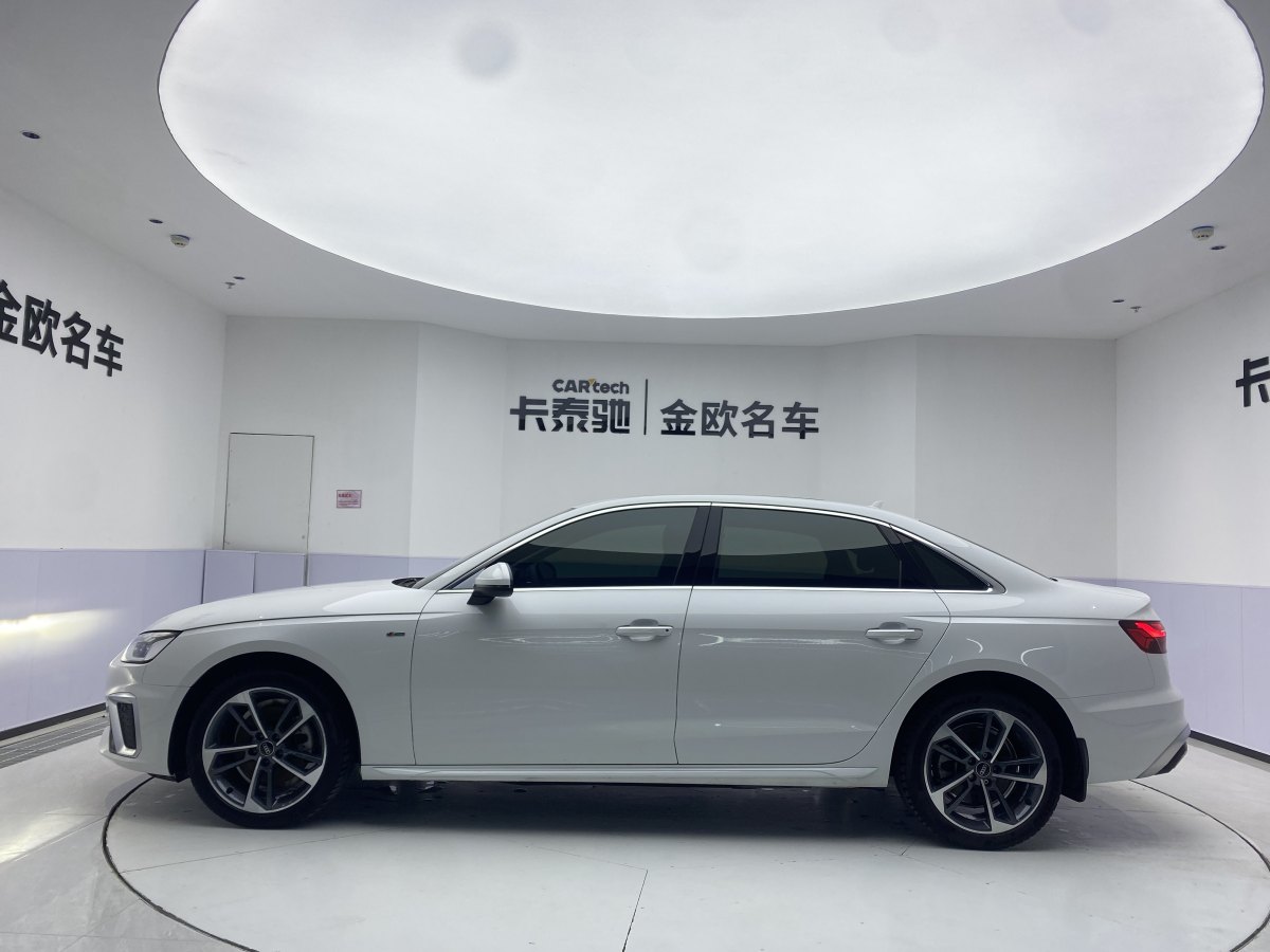 奧迪 奧迪A4L  2022款 40 TFSI 時尚動感型圖片