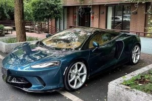 GT 邁凱倫 4.0T 標(biāo)準(zhǔn)型