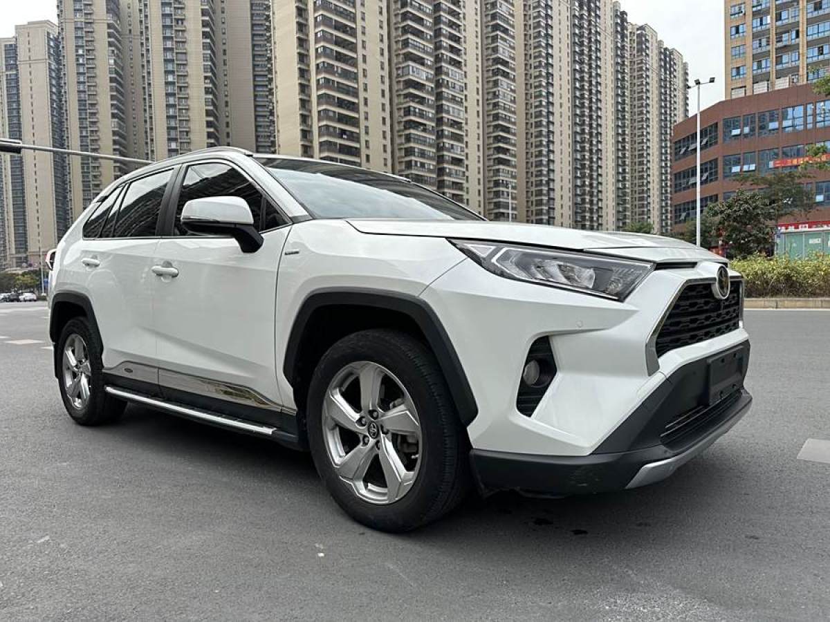 豐田 RAV4榮放  2020款 2.0L CVT兩驅(qū)風(fēng)尚版圖片