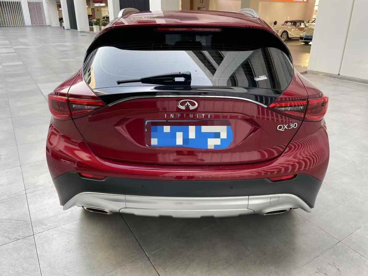 英菲尼迪 QX30 圖片