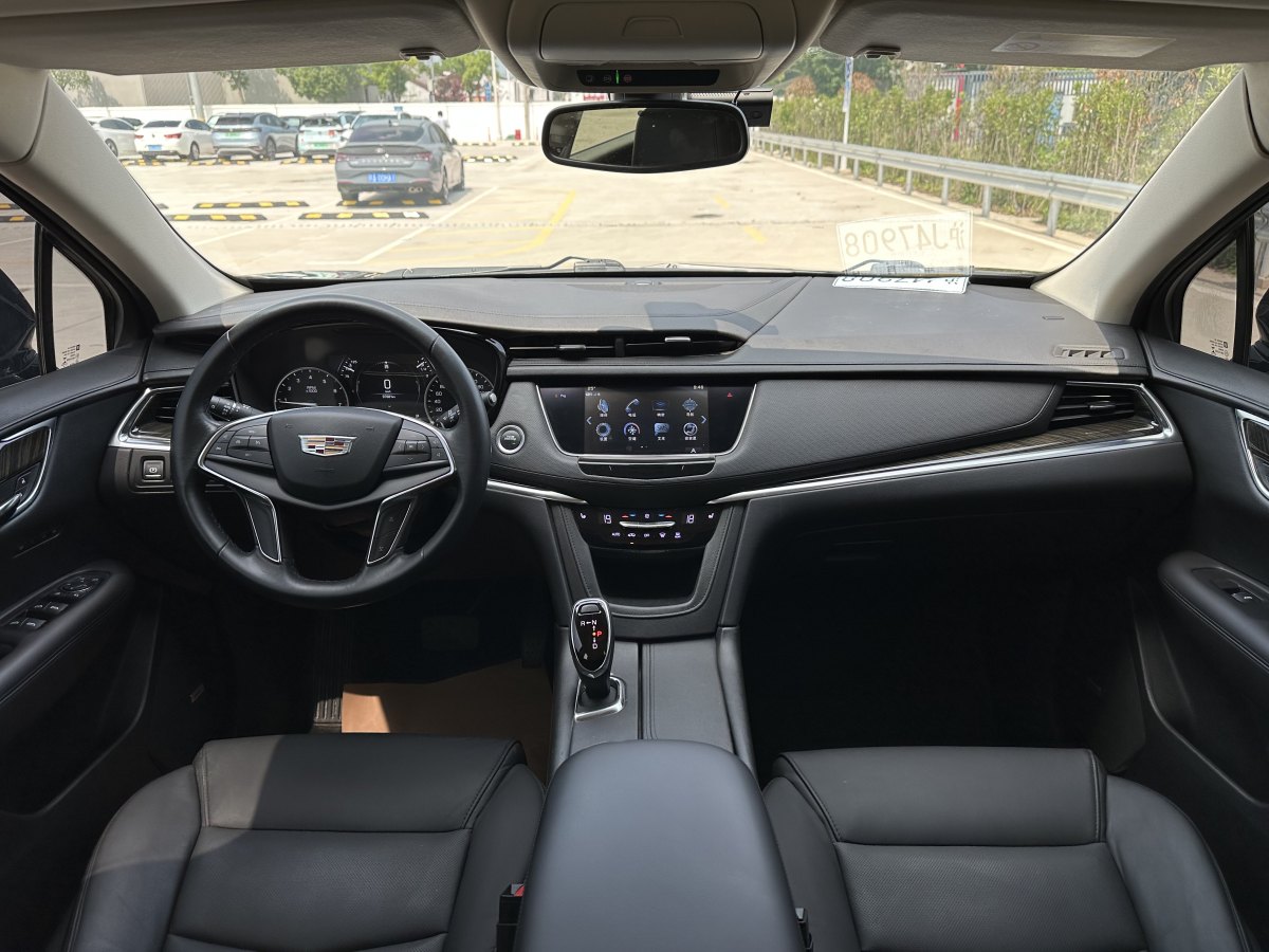 凱迪拉克 XT5  2018款 28T 四驅(qū)豪華型圖片