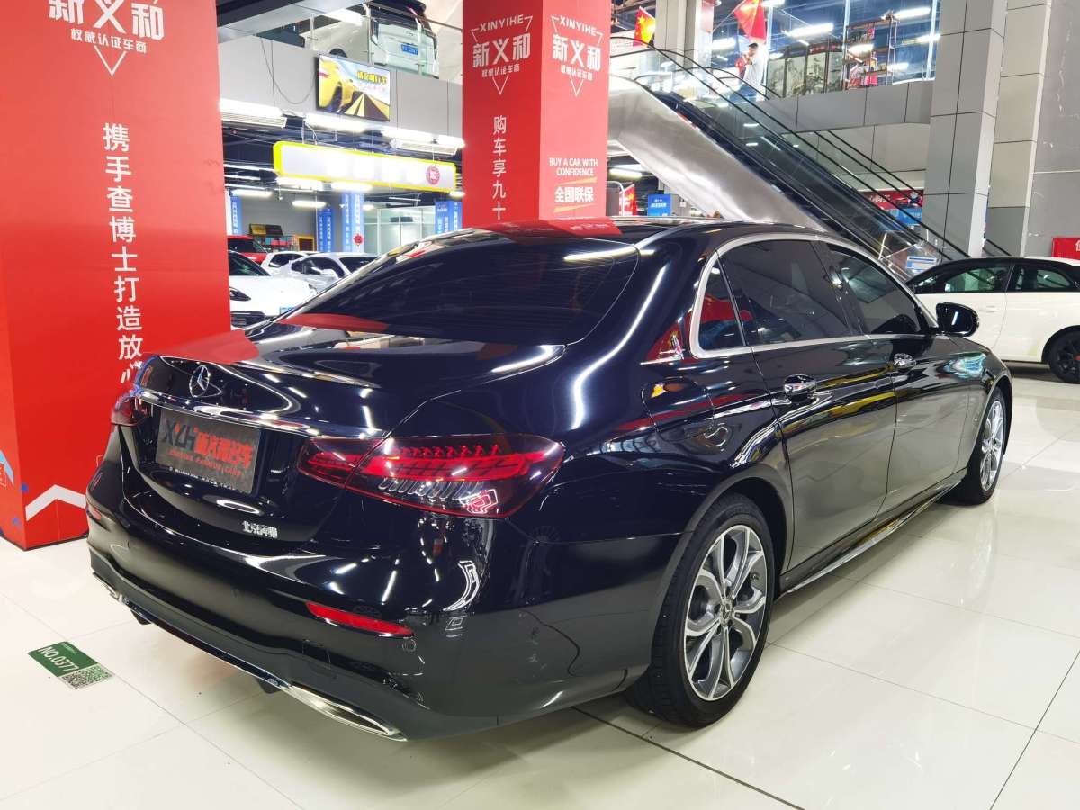 奔馳 奔馳E級(jí)  2021款 E 300 L 豪華型圖片