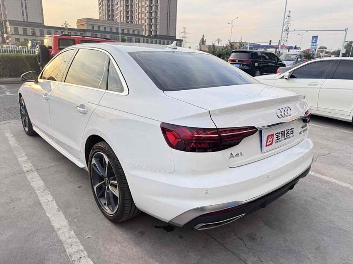 奧迪 奧迪A4L  2023款 40 TFSI 時(shí)尚動(dòng)感型圖片