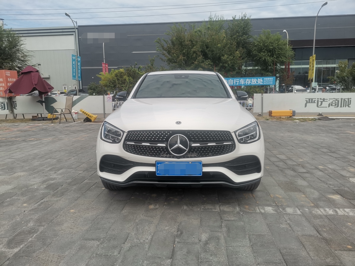 奔馳 奔馳GLC  2023款 GLC 300 4MATIC 轎跑SUV圖片