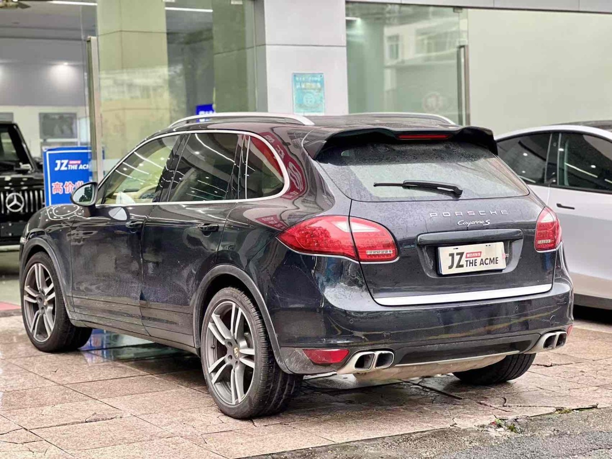 2011年10月保時(shí)捷 Cayenne  2011款 Cayenne S 4.8L