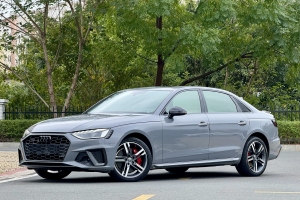 奧迪A4L 奧迪 40 TFSI quattro 豪華動感型