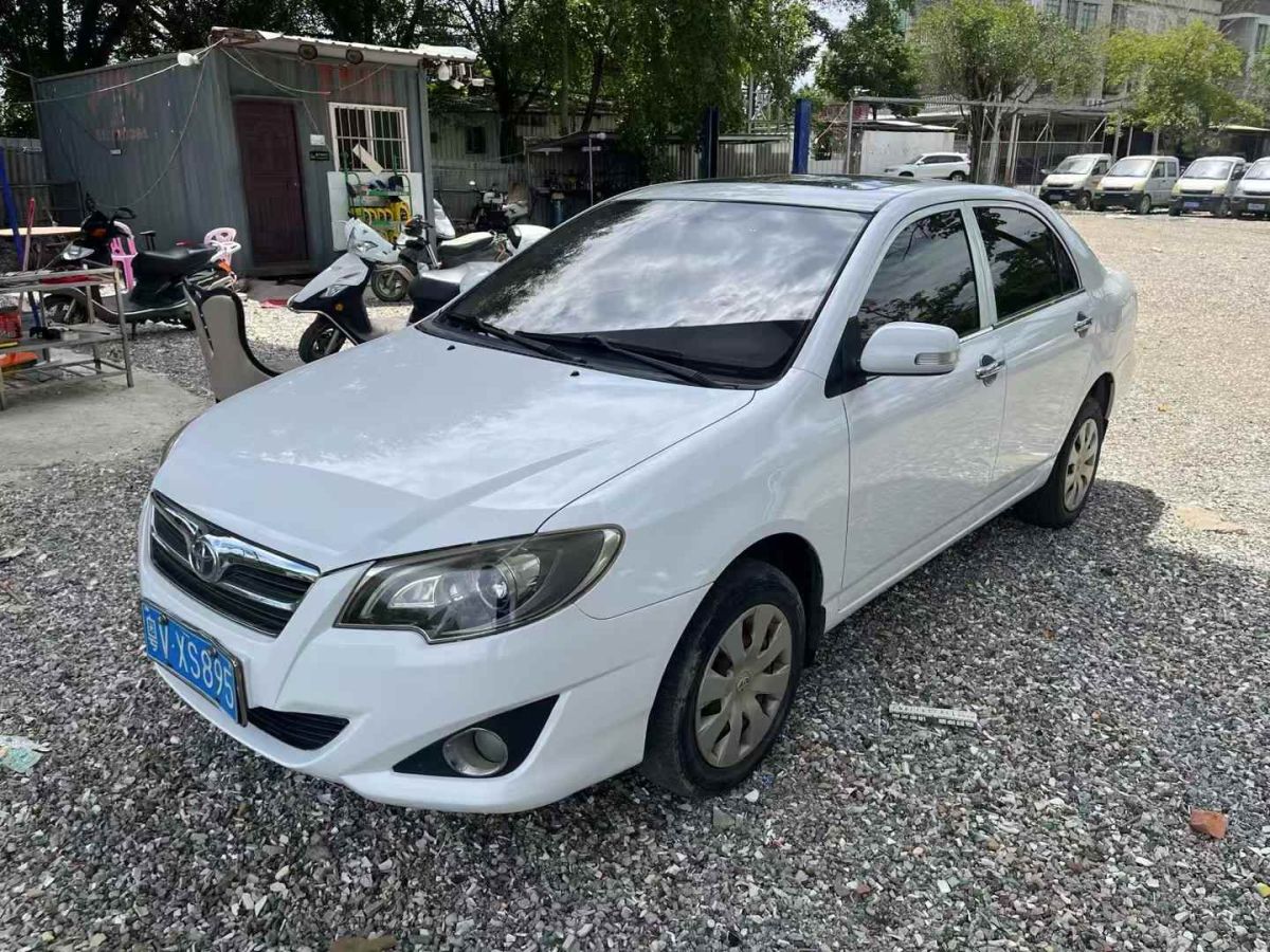 東風(fēng)風(fēng)神 A30  2014款 1.5L 手動實(shí)尚型圖片