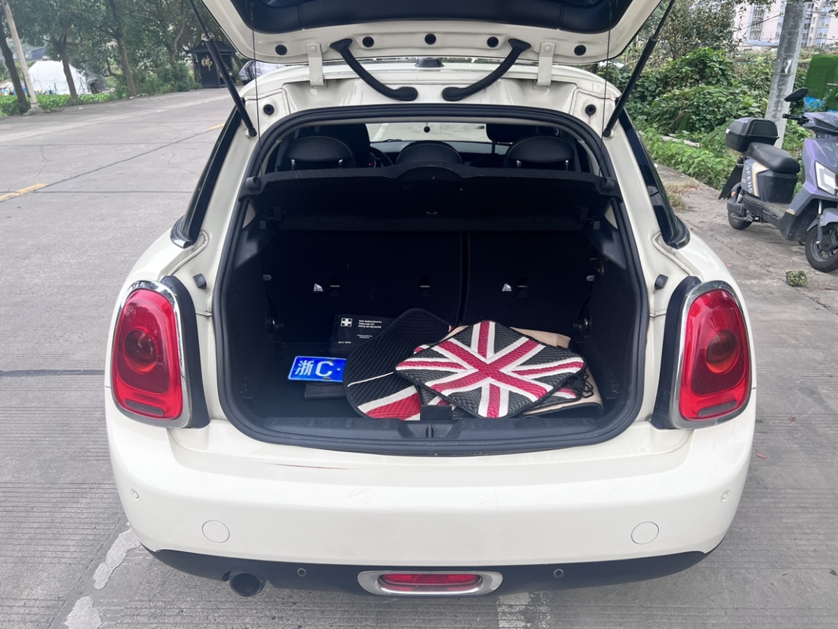 MINI MINI  2016款 1.2T ONE 五門版圖片