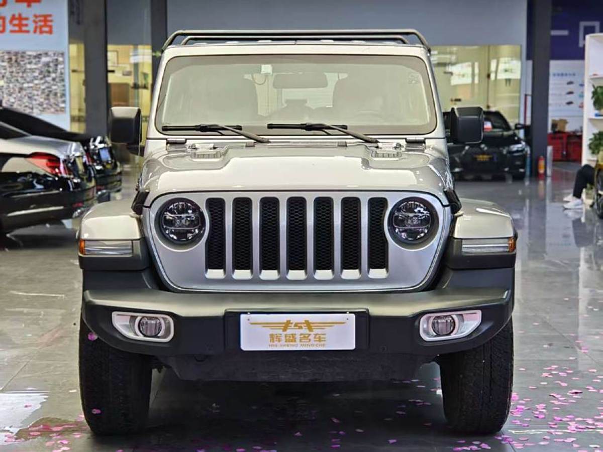 Jeep 牧馬人  2019款 2.0T Sahara 四門版 國VI圖片