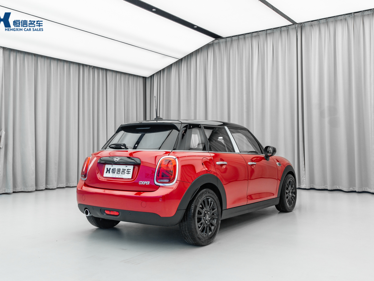 MINI MINI  2019款 1.5T COOPER 經(jīng)典派 五門版圖片