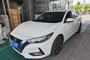 軒逸 日產(chǎn) 1.6L XL CVT暗夜版