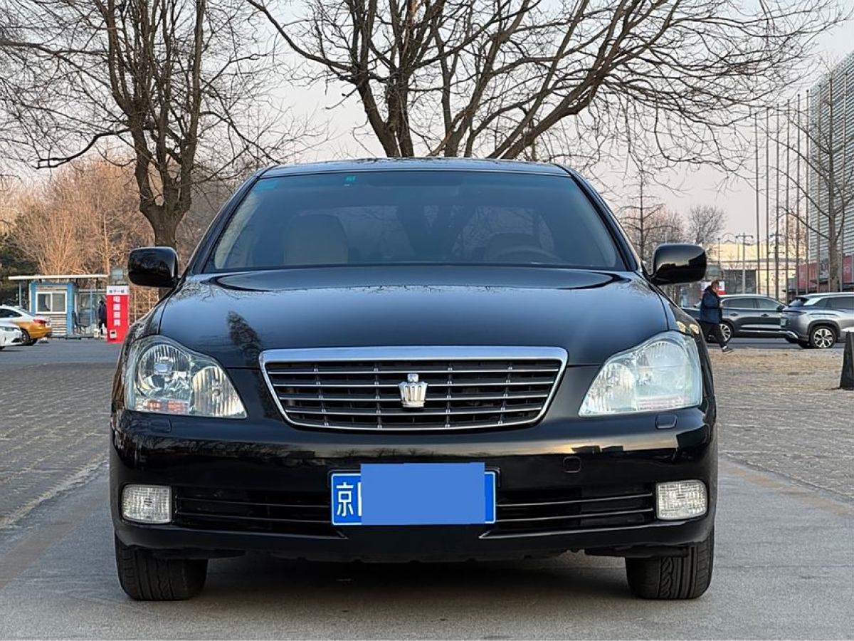 豐田 皇冠  2009款 2.5L Royal特別導(dǎo)航版圖片