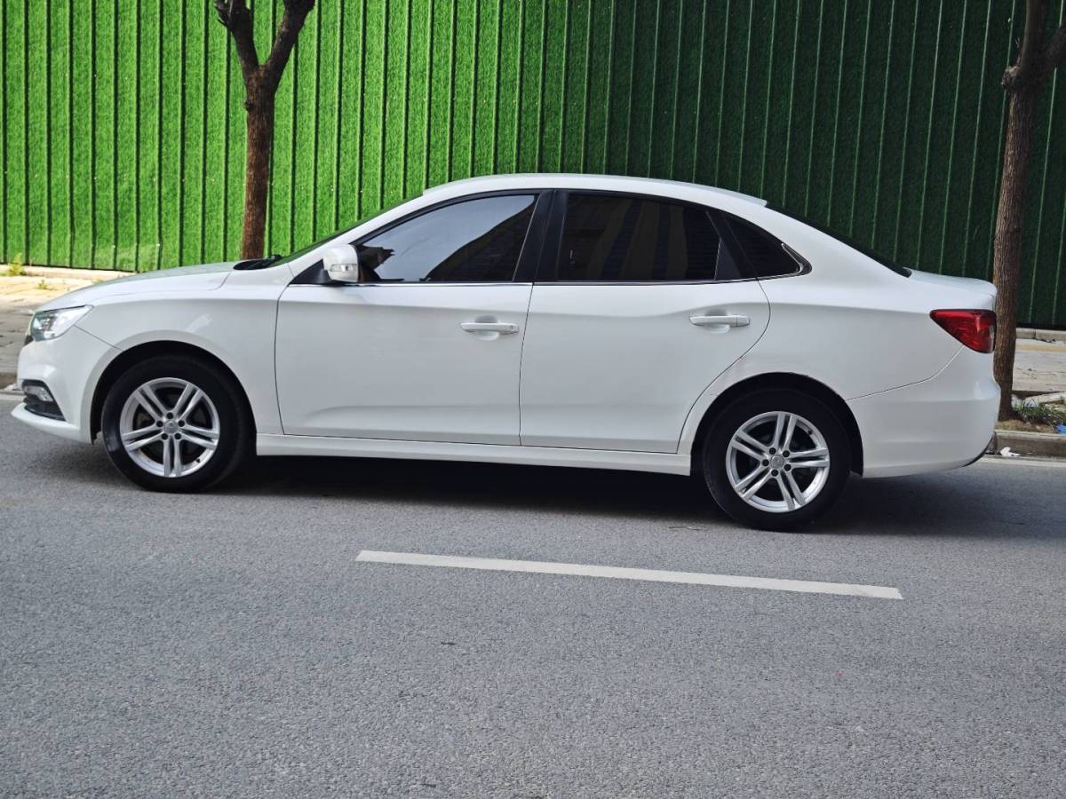 奔騰 B30  2019款 1.6L 自動(dòng)舒適型圖片