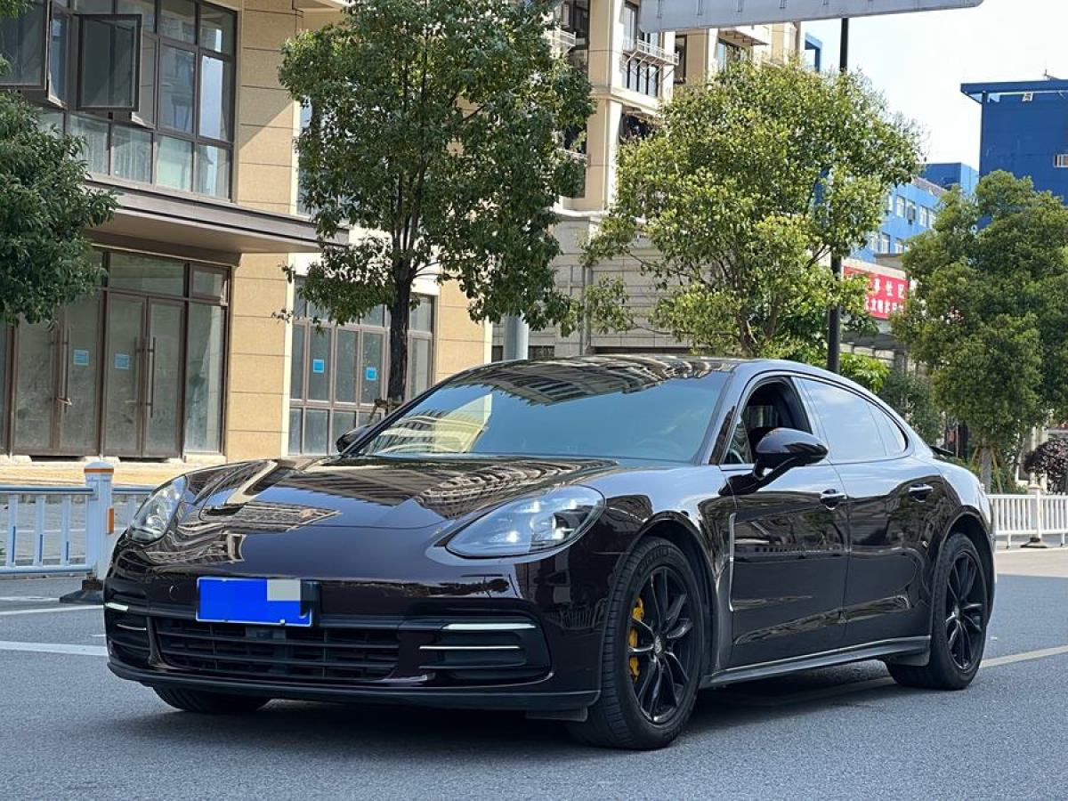 2018年7月保時捷 Panamera  2017款 Panamera 行政加長版 3.0T