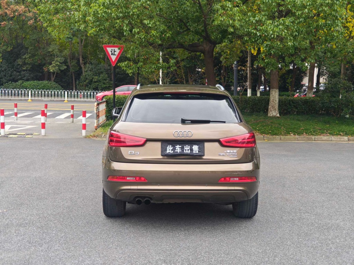 奧迪 奧迪Q3  2015款 35 TFSI quattro 技術(shù)型圖片