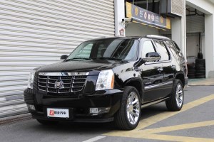 凱雷德ESCALADE 凱迪拉克 6.2 AWD