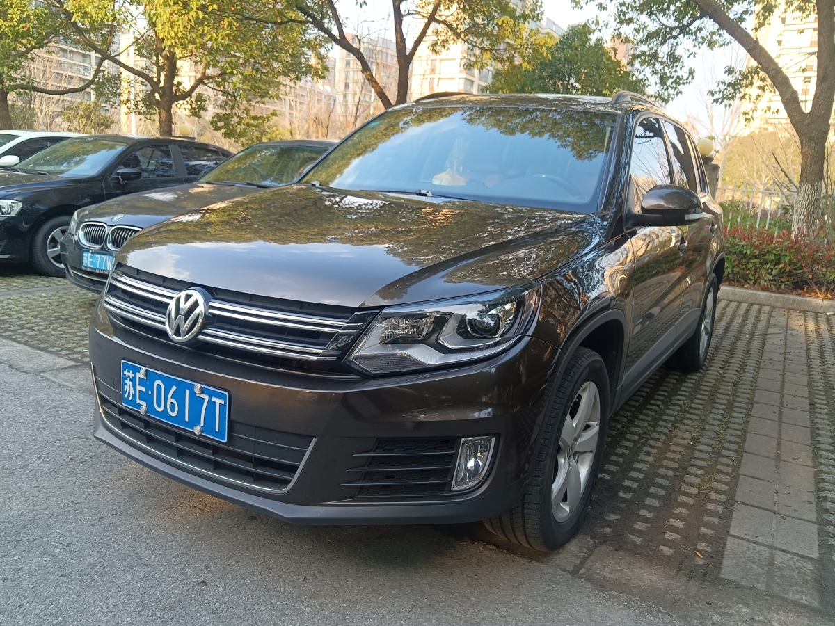 2013年12月大眾 途觀  2013款 1.8TSI 自動(dòng)兩驅(qū)舒適版