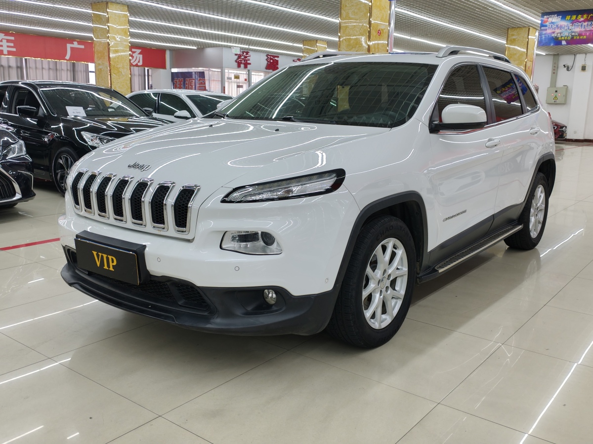 Jeep 自由光  2017款 2.4L 领先智能版图片