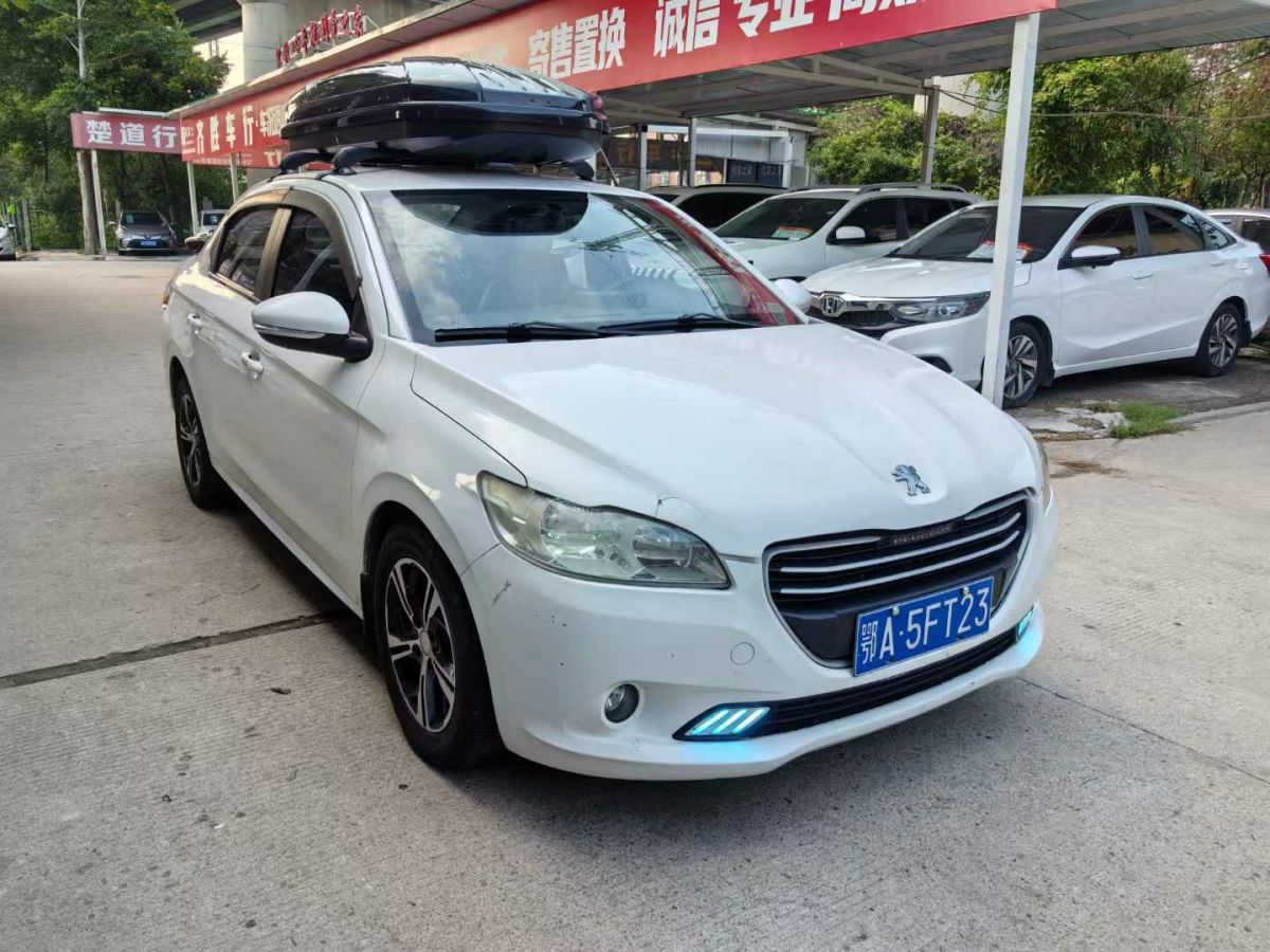 標致 301 圖片
