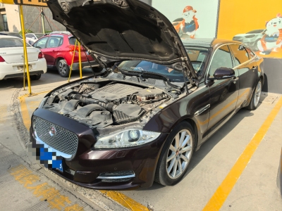 2015年4月 捷豹 XJ XJL 3.0 SC 兩驅(qū)全景商務(wù)版圖片