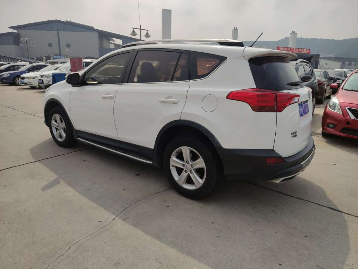 丰田 RAV4  2013款 2.0L CVT都市版图片