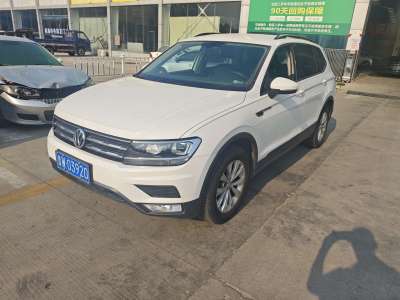 2017年6月 大眾 途觀L 330TSI 自動兩驅(qū)風尚版圖片