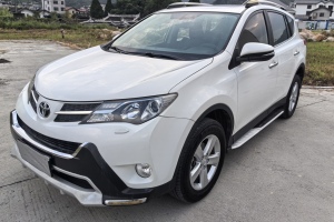 RAV4荣放 丰田 2.5L 自动四驱精英版