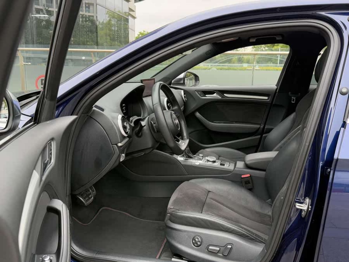 奧迪 奧迪S3  2017款 改款 S3 2.0T Limousine圖片