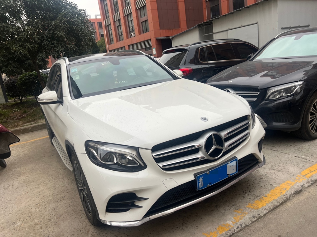 奔馳 奔馳GLC  2019款 GLC 260 4MATIC 動(dòng)感型圖片