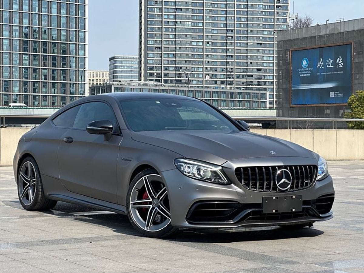 2019年10月奔馳 奔馳C級AMG  2019款 AMG C 63 轎跑車