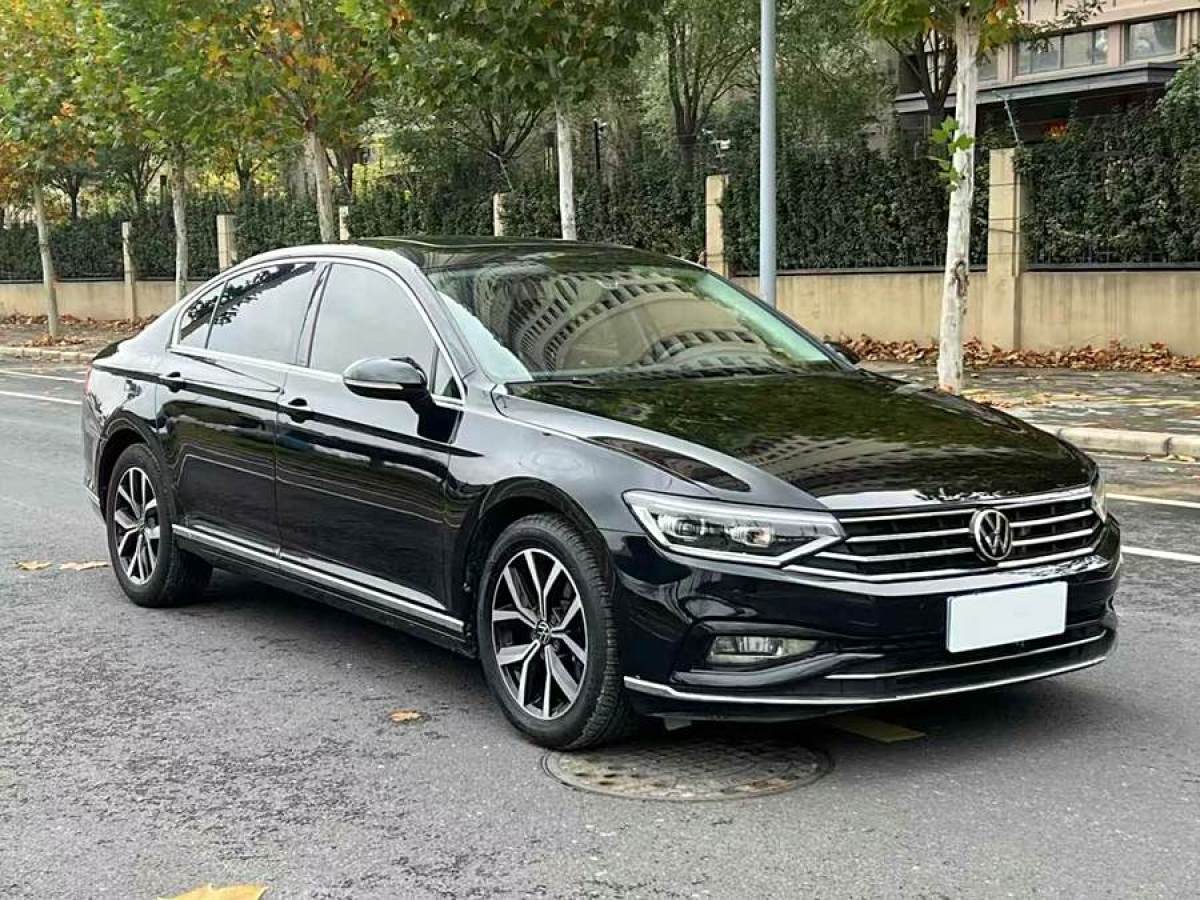 大眾 邁騰  2020款 330TSI DSG 領(lǐng)先型圖片