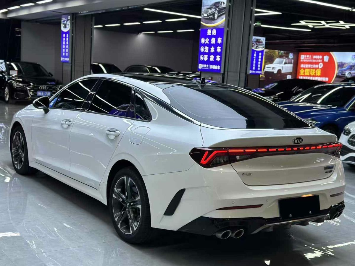 起亞 K5  2021款 270T CVVD 時(shí)尚版圖片