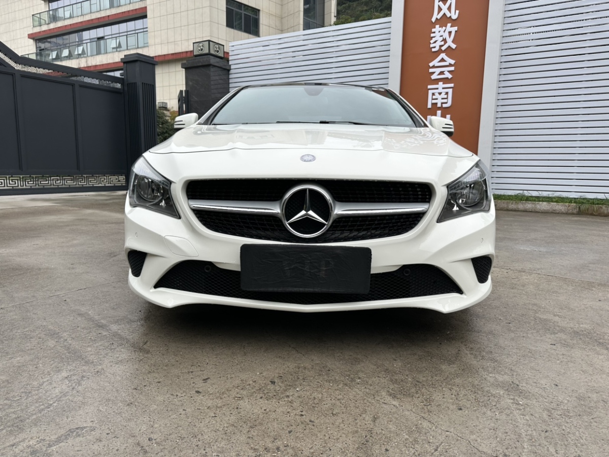 奔馳 奔馳CLA級  2017款 改款 CLA 200 動感型圖片