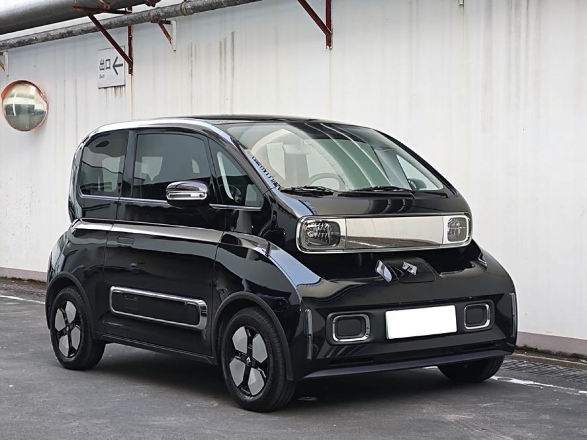 寶駿 寶駿KiWi EV  2022款 設(shè)計師輕享版 三元鋰圖片