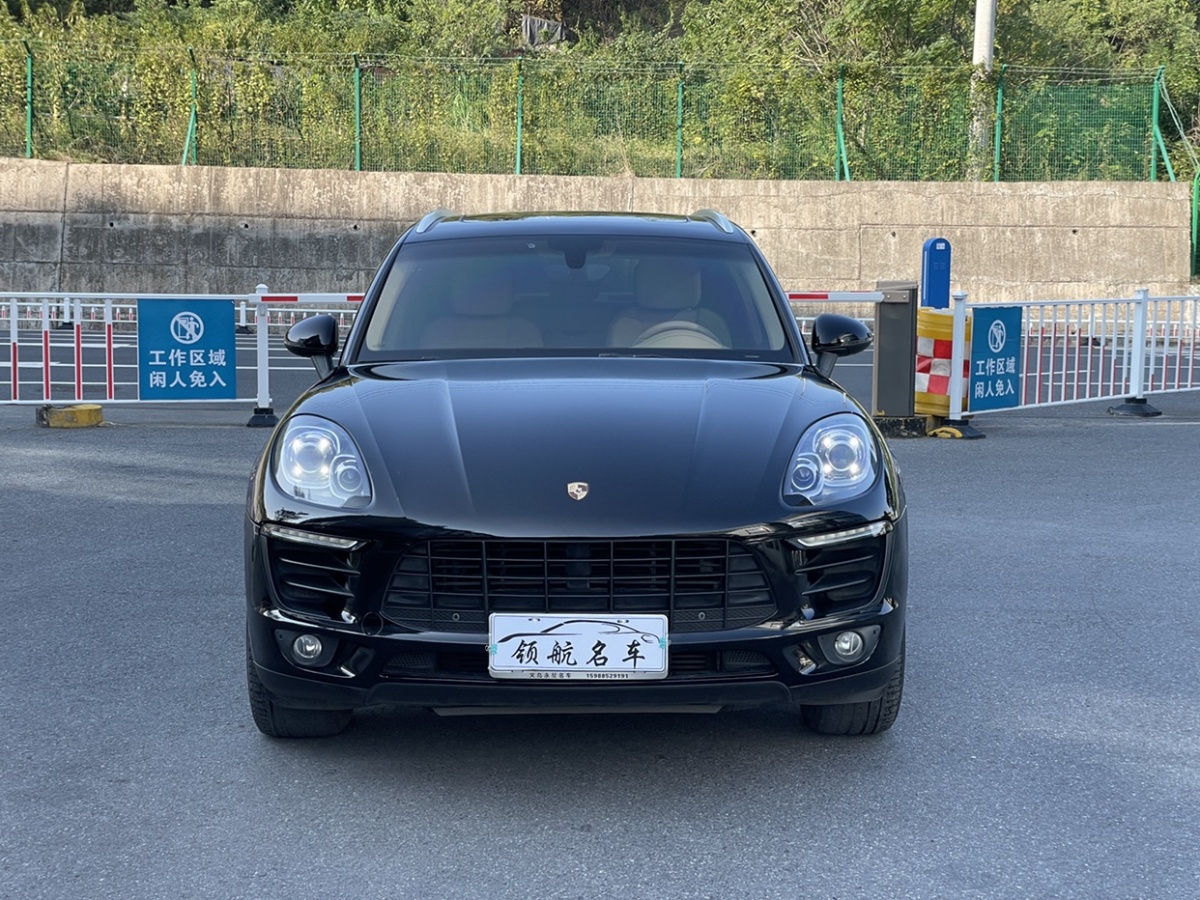 保時(shí)捷 Macan  2014款 Macan 2.0T圖片