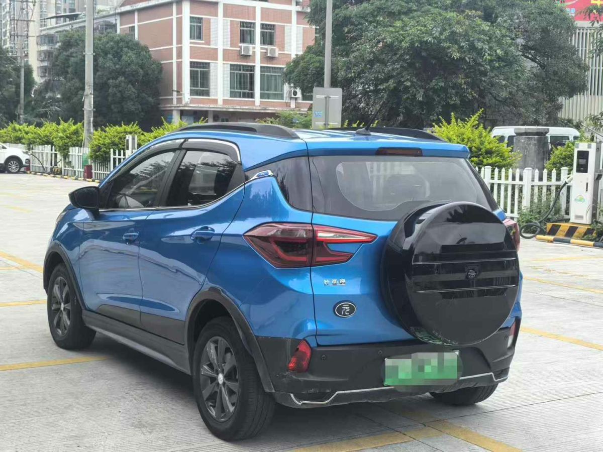比亞迪 元新能源  2019款 EV360 智聯(lián)悅享型圖片