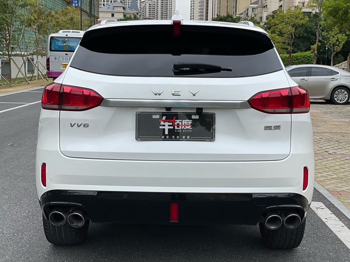 WEY VV5  2019款  升級(jí)款 2.0T 兩驅(qū)超豪型 國(guó)VI圖片