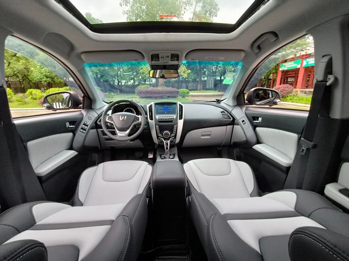 纳智捷 优6 SUV  2014款 2.0T 智尊型图片
