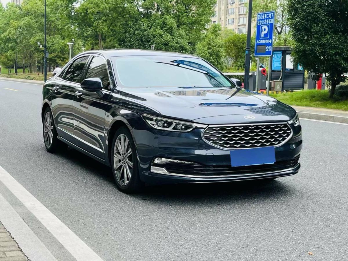 福特 探險(xiǎn)者  2020款 EcoBoost 285 后驅(qū)風(fēng)尚版 6座圖片