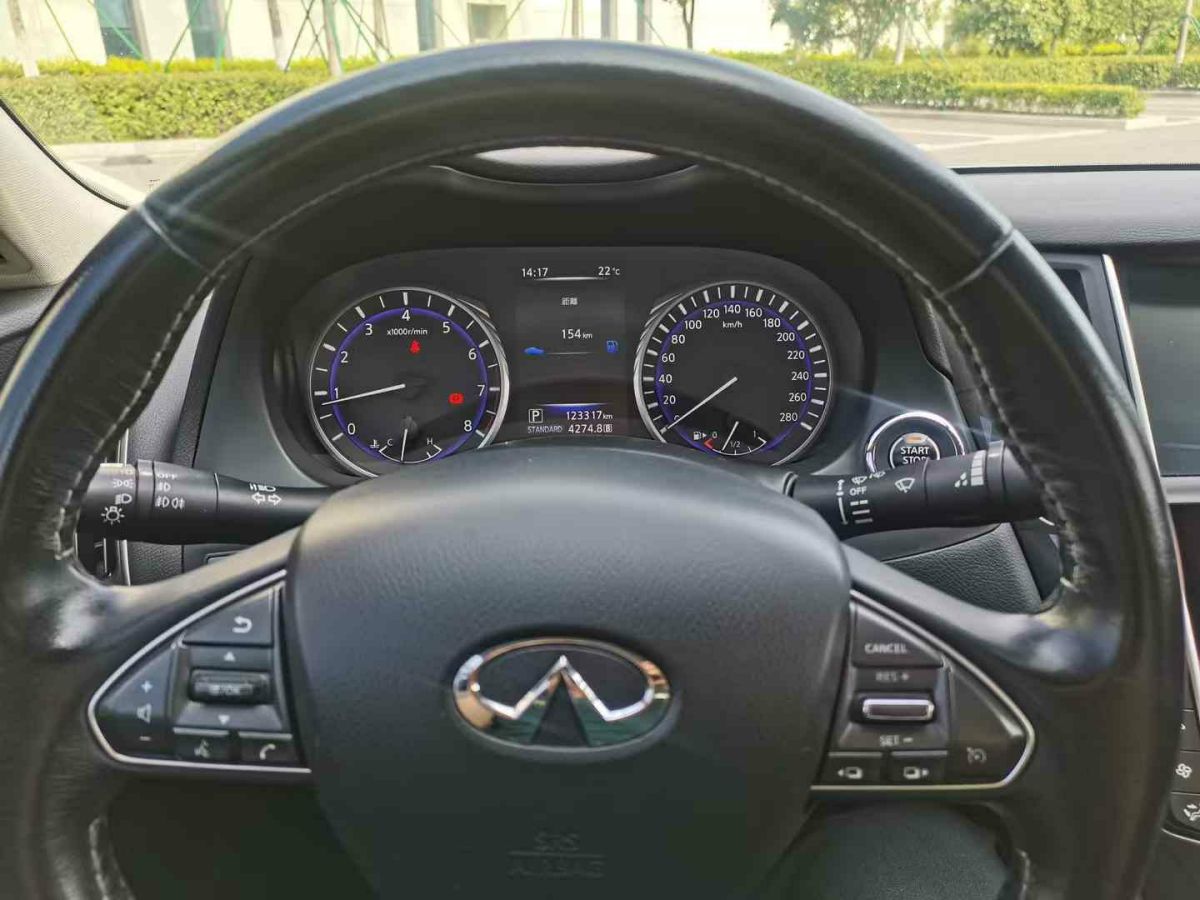 英菲尼迪 Q50L  2015款 2.0T 悅享版圖片