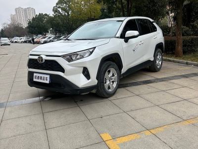 2024年3月 豐田 RAV4榮放 2.0L CVT兩驅(qū)風(fēng)尚版圖片