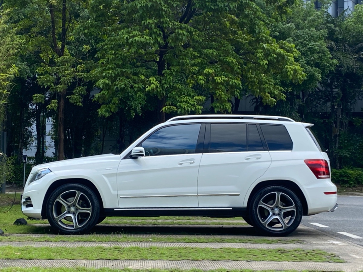 奔馳 奔馳GLK級  2015款 GLK 300 4MATIC 時尚型 極致版圖片