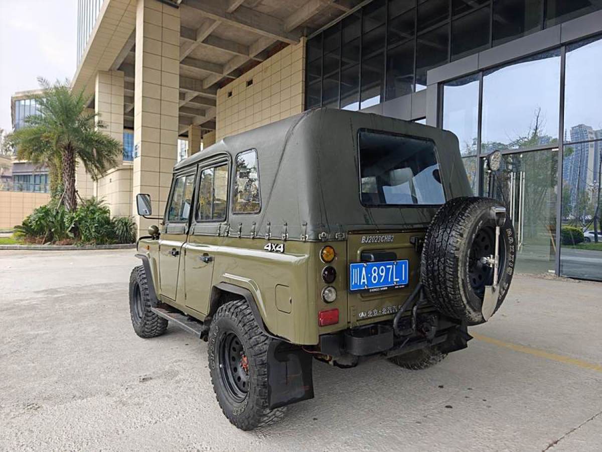 北汽制造 BJ 212  2015款 2.0L 四驅(qū)快拆蓬型圖片