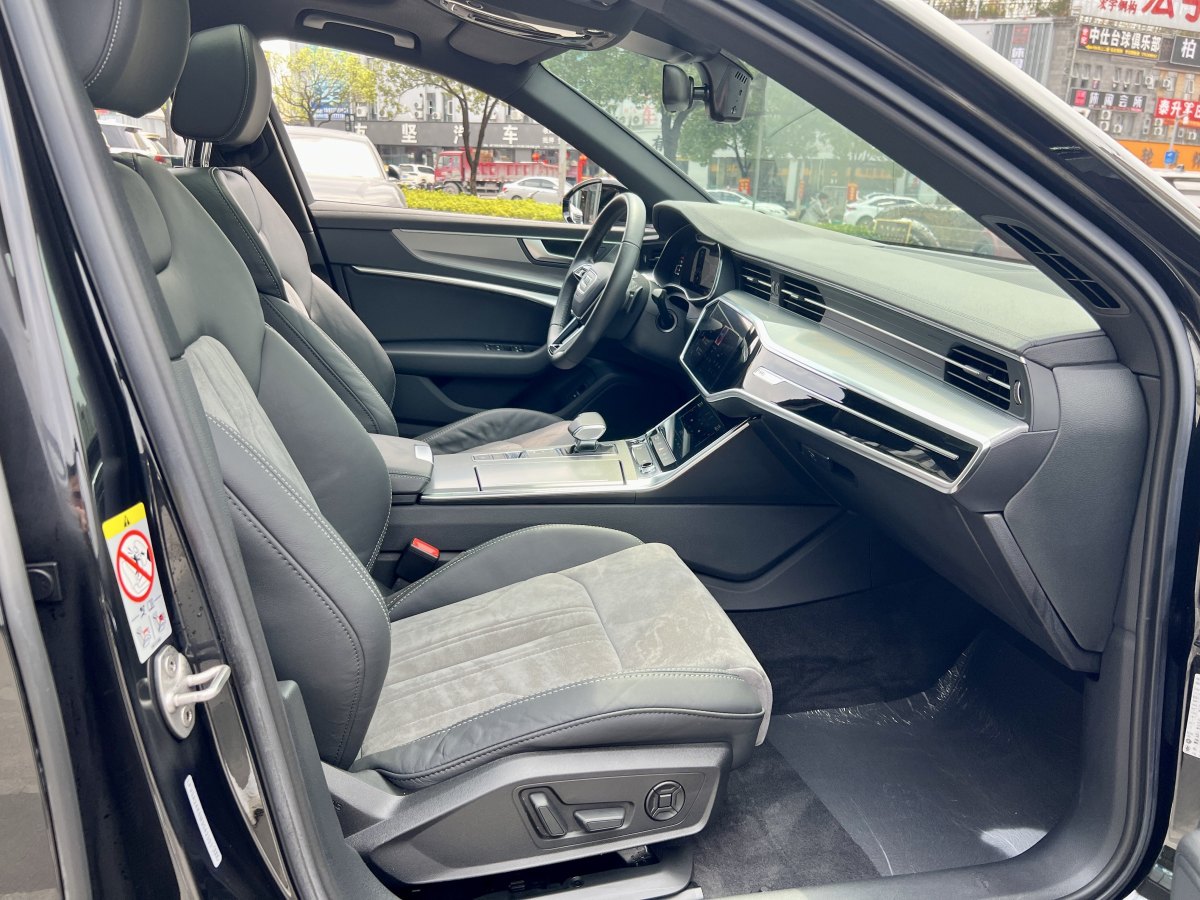 奧迪 奧迪A6L  2021款 45 TFSI 臻選動感型圖片