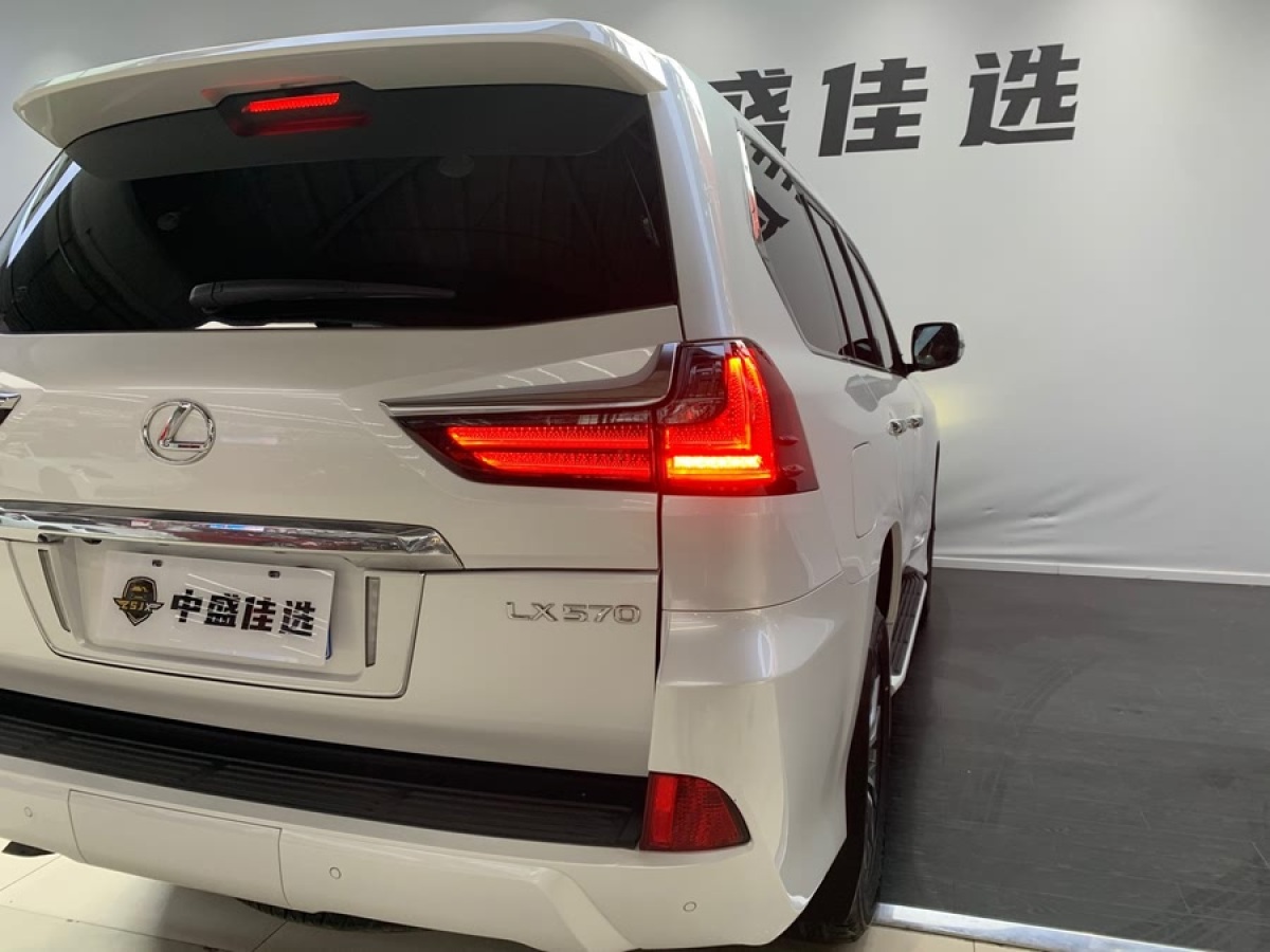 雷克薩斯 LX  2017款 570 動感豪華版圖片