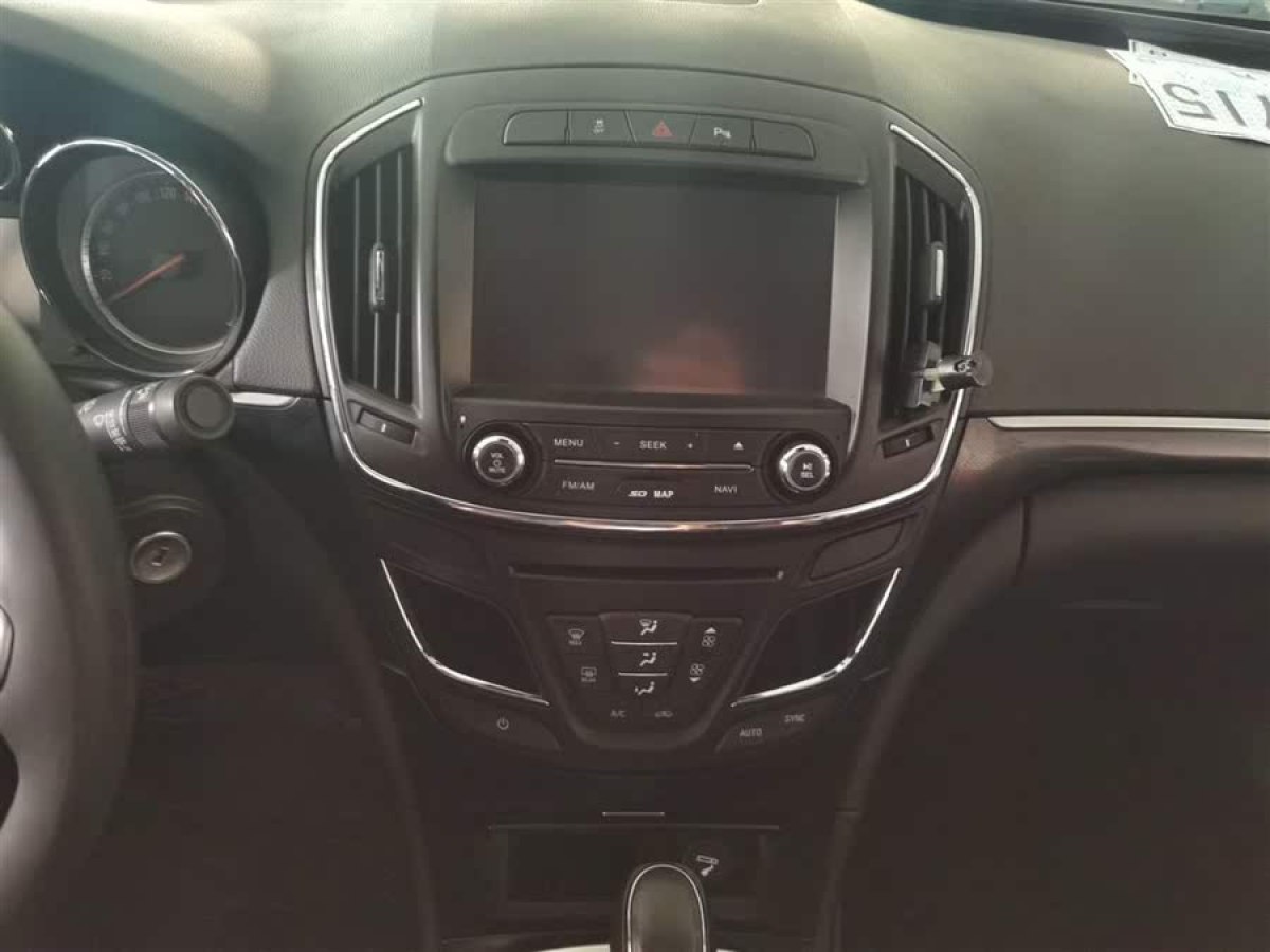 別克 君威  2015款 1.6T 領(lǐng)先技術(shù)型圖片