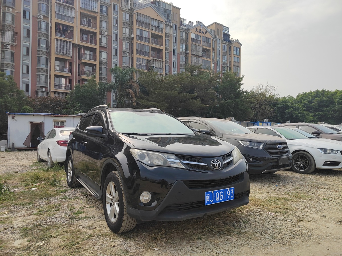 豐田 RAV4  2018款 榮放 2.0L CVT兩驅(qū)都市版圖片